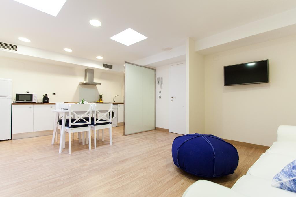 Apartments Ole - Albareda 24 Sevilla Szoba fotó