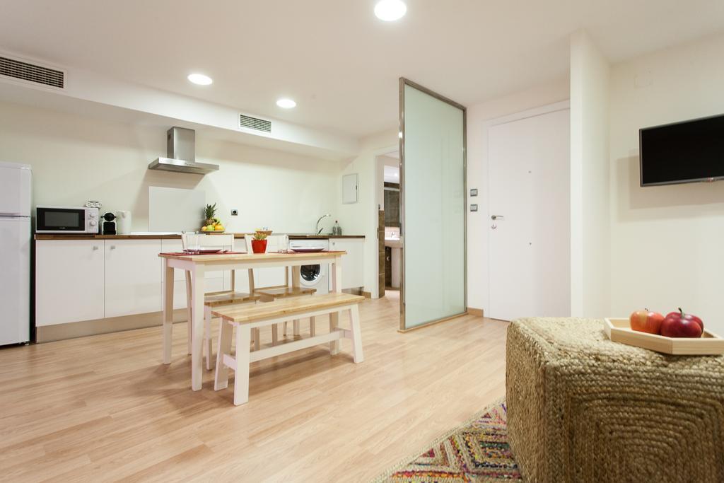 Apartments Ole - Albareda 24 Sevilla Szoba fotó