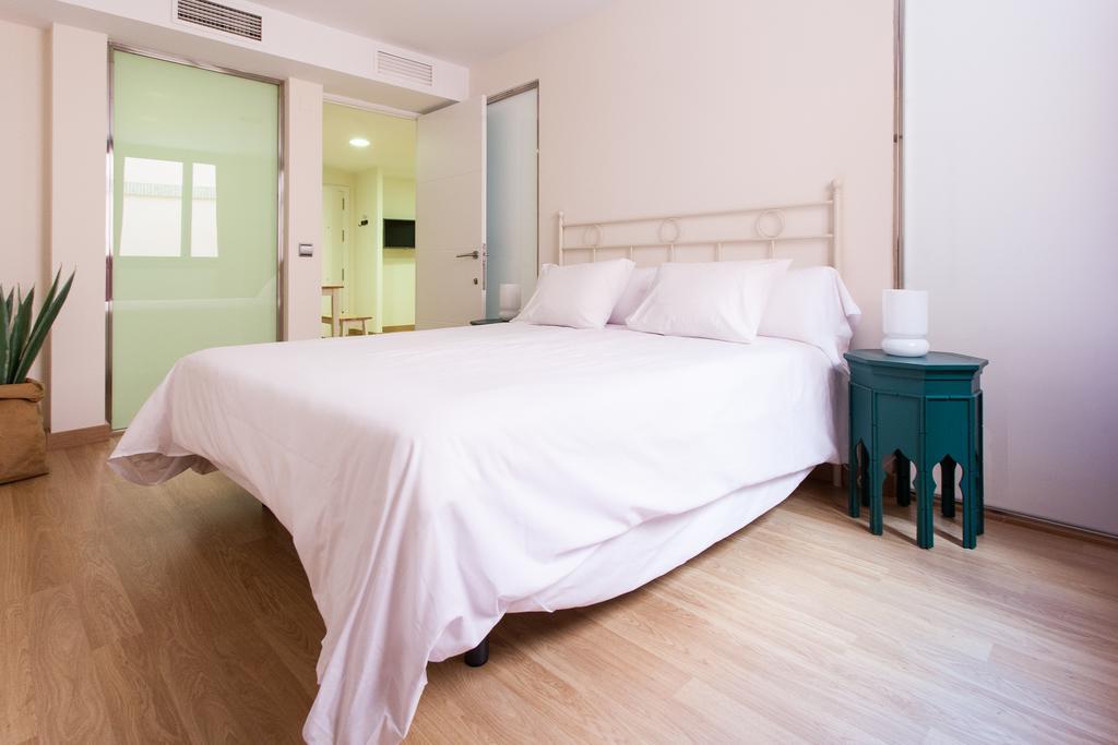 Apartments Ole - Albareda 24 Sevilla Szoba fotó